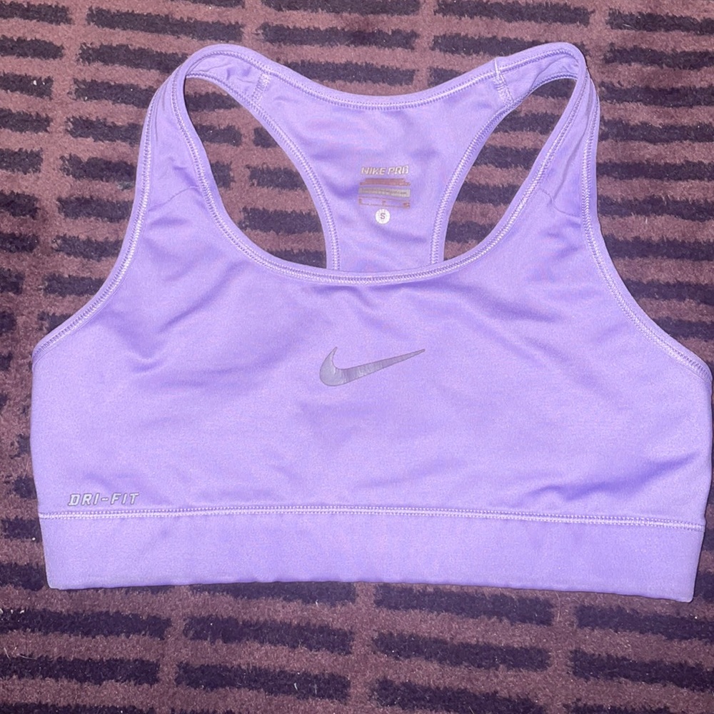 Nike Pro Women’s sports bra - small purple
